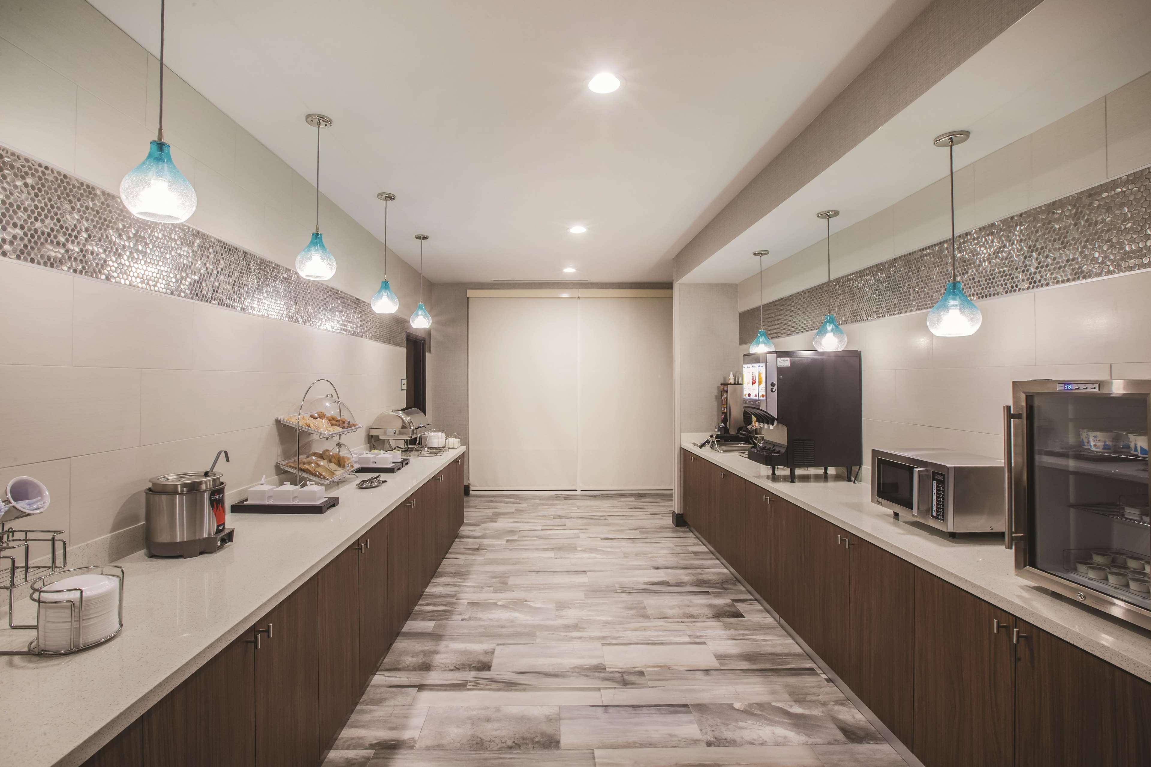 La Quinta Inn & Suites Port Allen La Kültér fotó